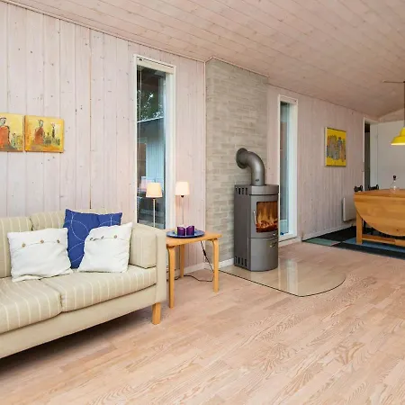 Scenic Holiday In Near Sea Holiday home *